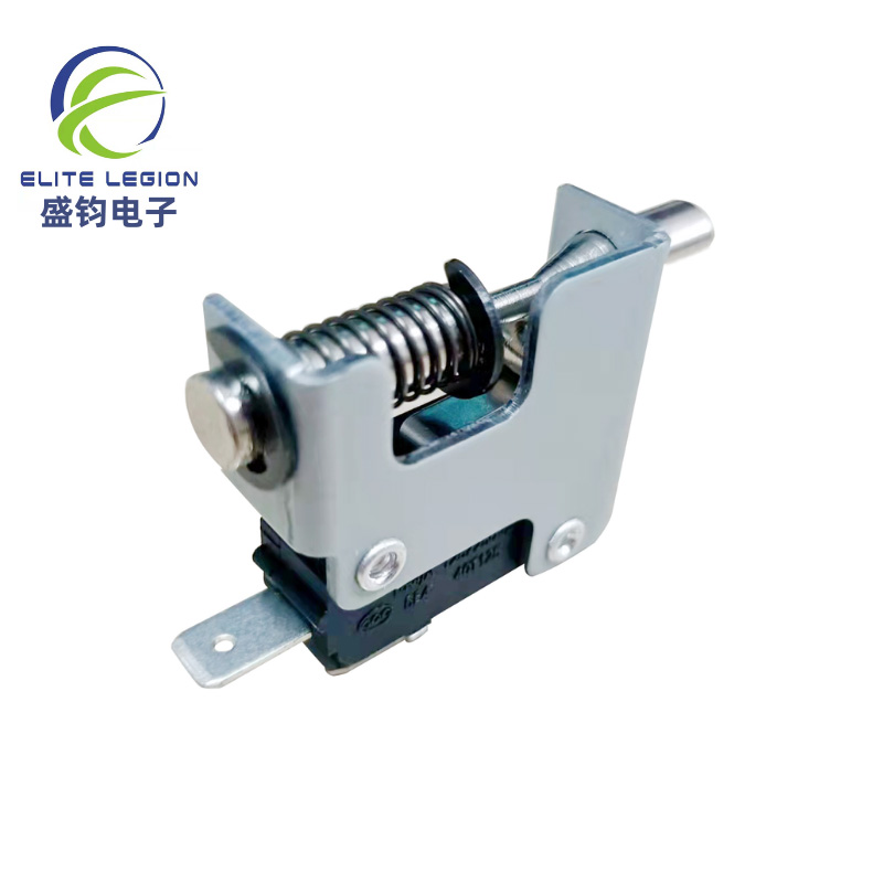 Bisakah alkohol digunakan untuk membersihkan saklar mikro tekan pintu oven?